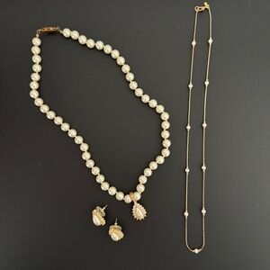Roman Faux Pearl Necklace Pendant Earrings Set‎ Gold Tone